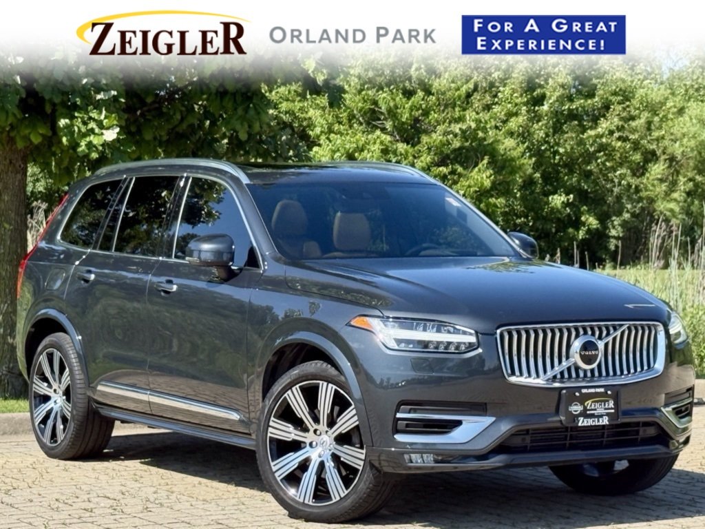 2022 Volvo XC90 Inscription