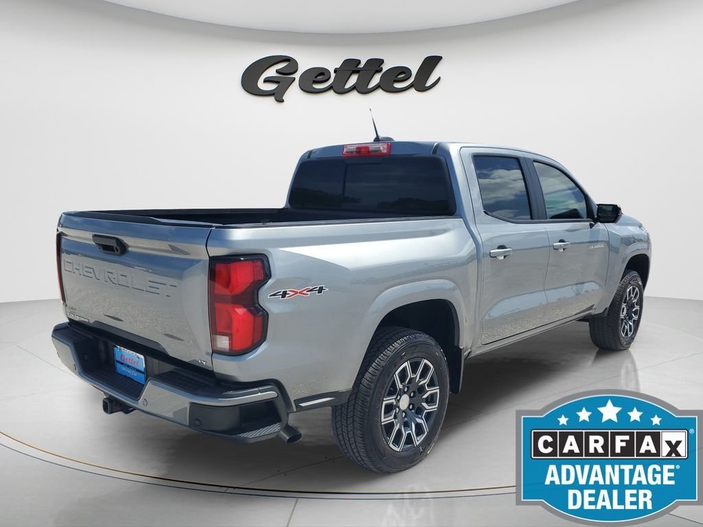 Used 2024 Gray Chevrolet LT image 7