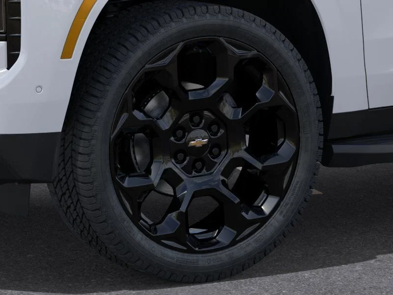 New 2026 Summit White Chevrolet RST image 9