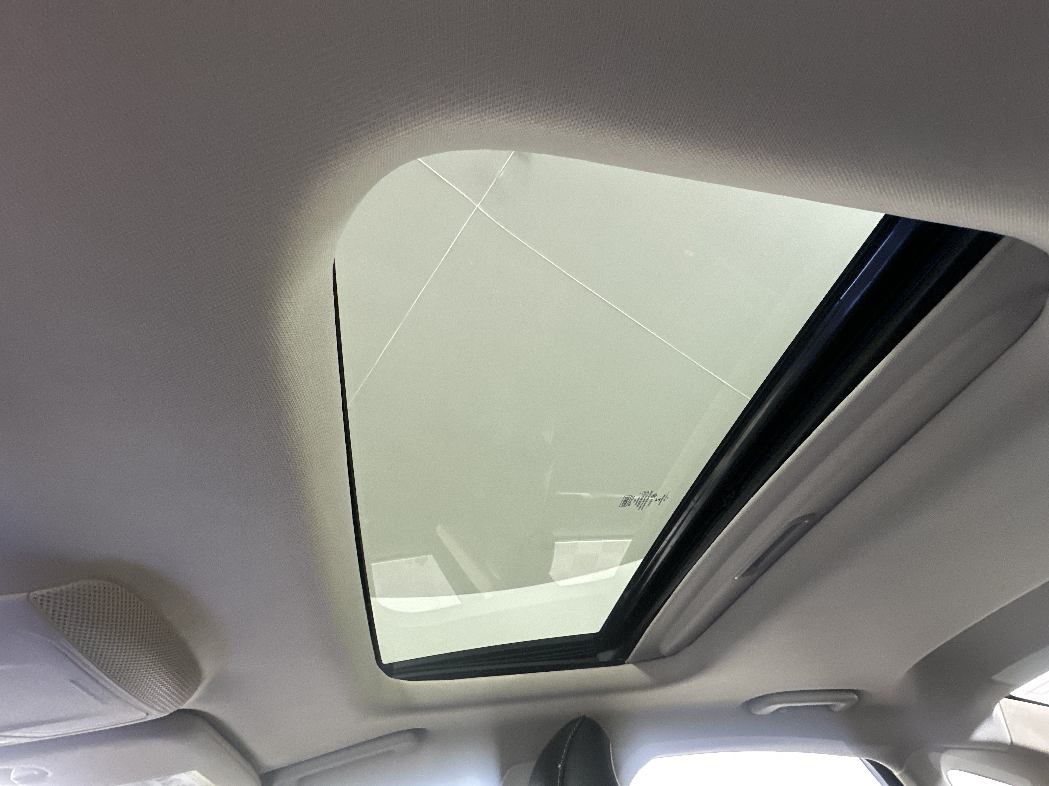 Used 2019 Silver Ford Titanium image 23