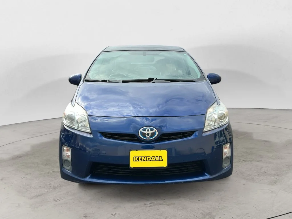 Used 2010 Blue Toyota IV image 3