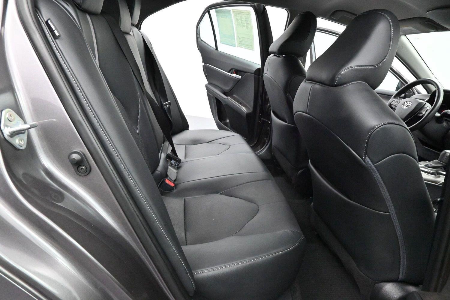 Used 2022 Predawn Gray Mica Toyota XSE image 32