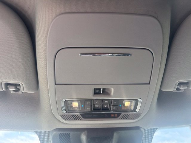 Used 2024 Gray Ford Lariat image 25