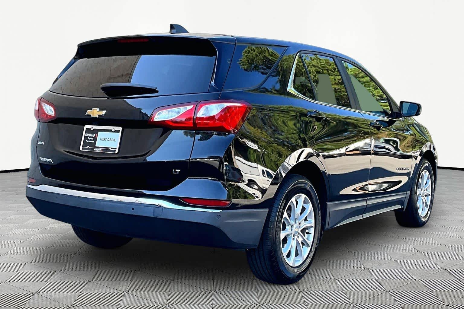Used 2021 Mosaic Black Metallic Chevrolet LT image 13