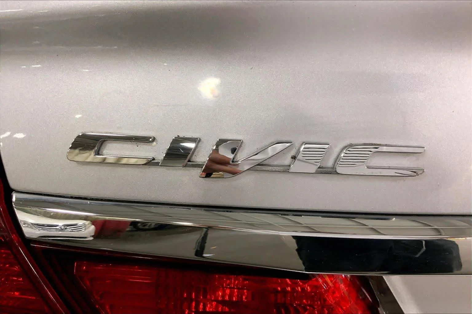 Used 2015 Alabaster Silver Metallic Honda EX image 10