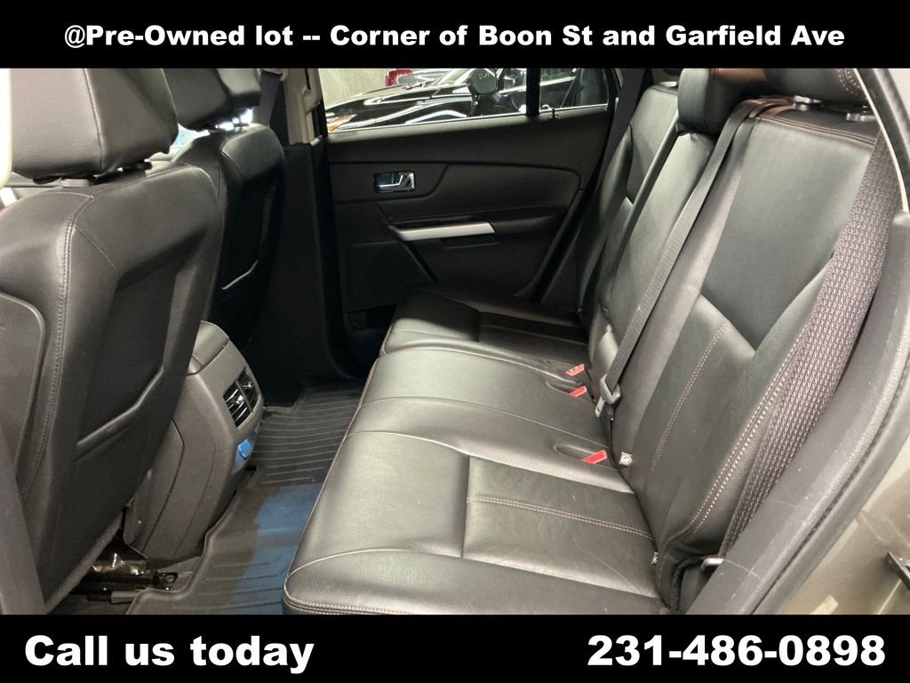 Used 2014 Gray Ford Limited image 26