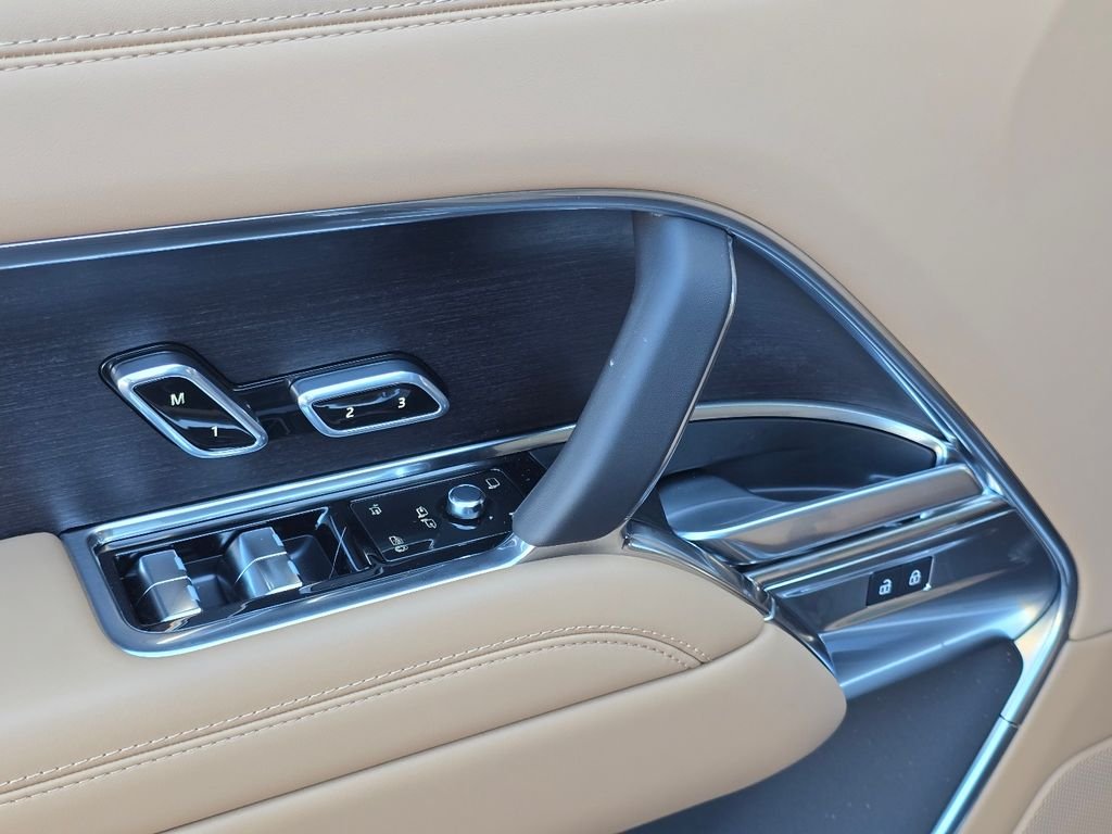 2025 Land Rover Range Rover SE - Photo 43