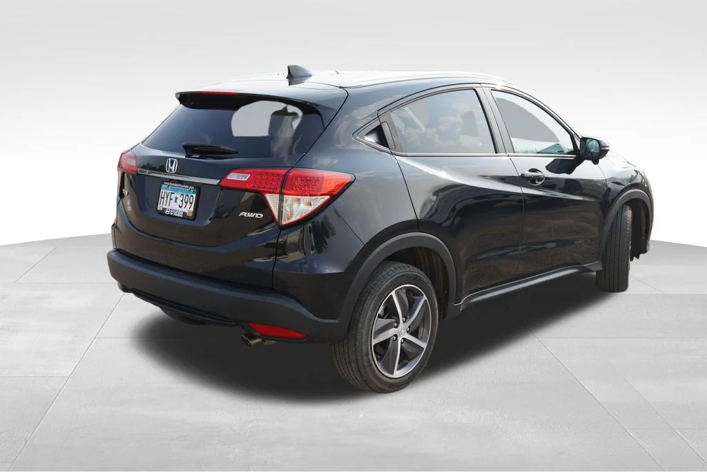 Used 2022 Black Honda EX image 3