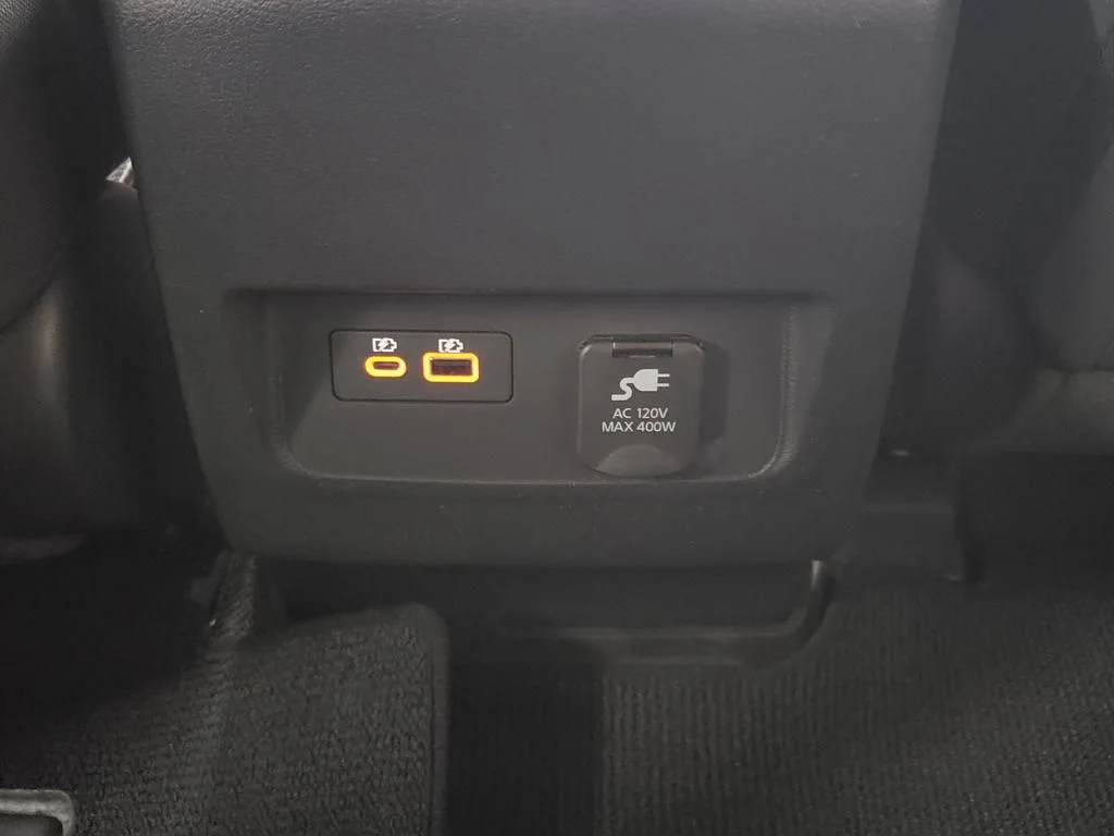 Used 2022 Deep Blue Pearl Nissan PRO-4X image 17