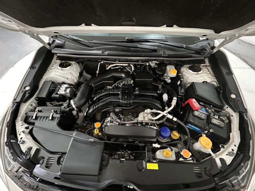 Used 2019 White Subaru 2.0i Premium image 21