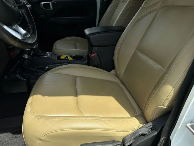 Used 2018 White Jeep Unlimited Rubicon image 21