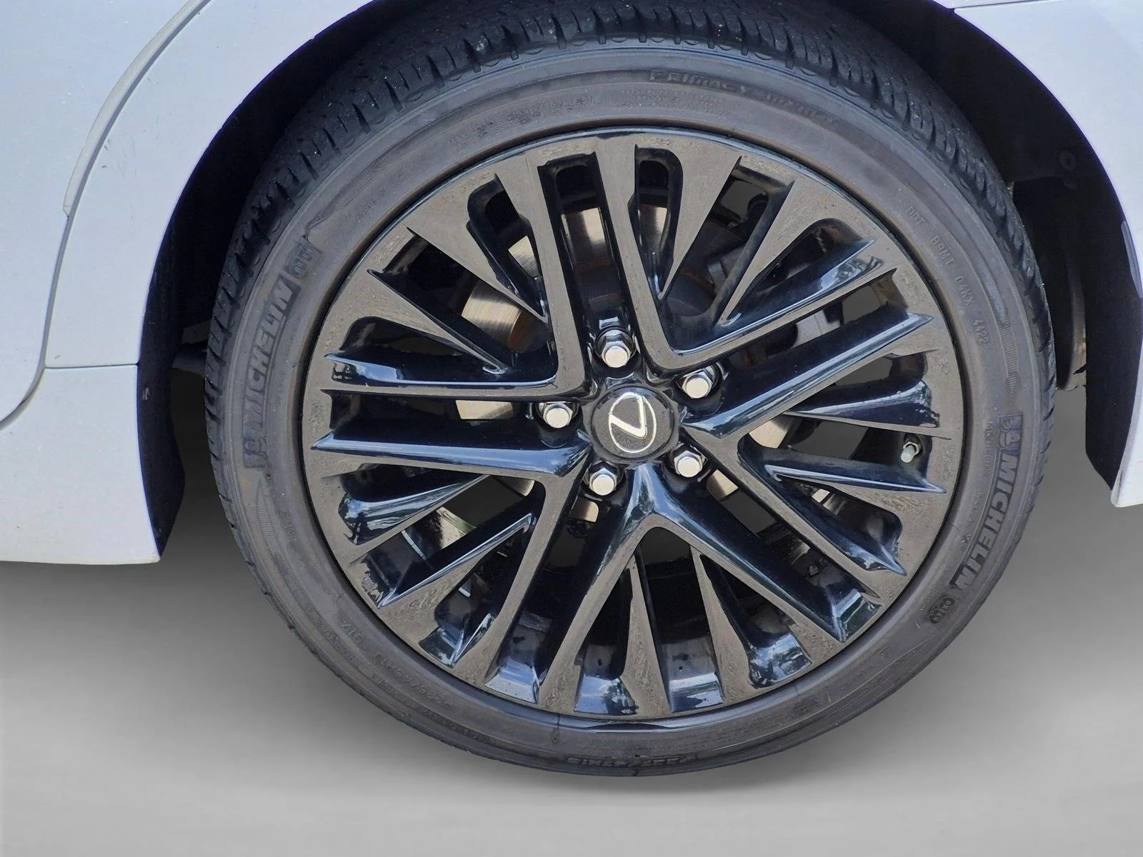 Used 2015 Ultra White Lexus Crafted Line image 20