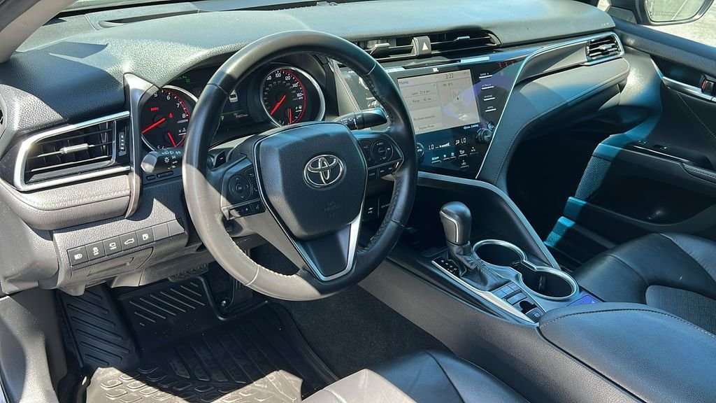 Used 2018 Gray Toyota XSE image 12