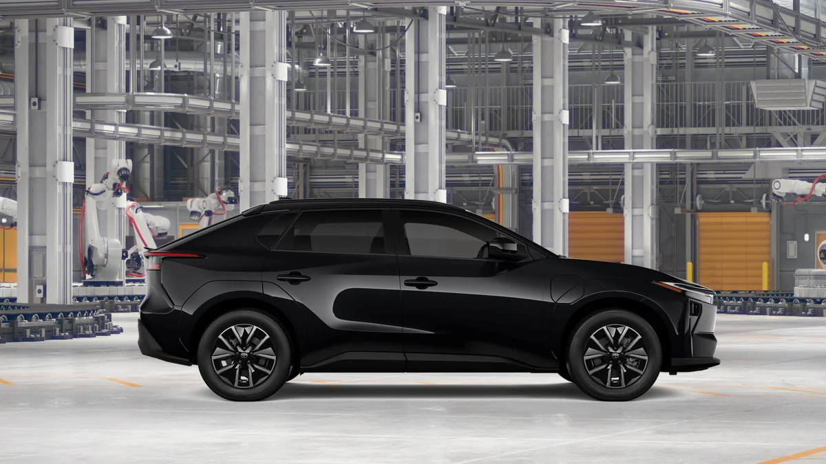New 2026 Midnight Black Metallic Toyota XLE image 12