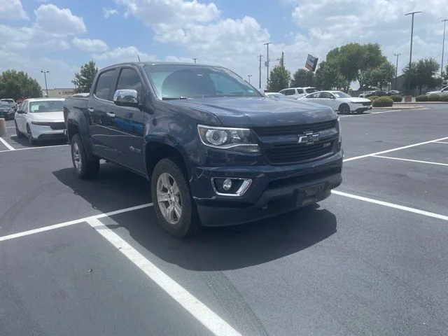 Used 2018 Blue Metallic Chevrolet Z71 image 6