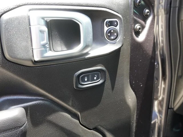Used 2024 Gray Jeep Sport image 19