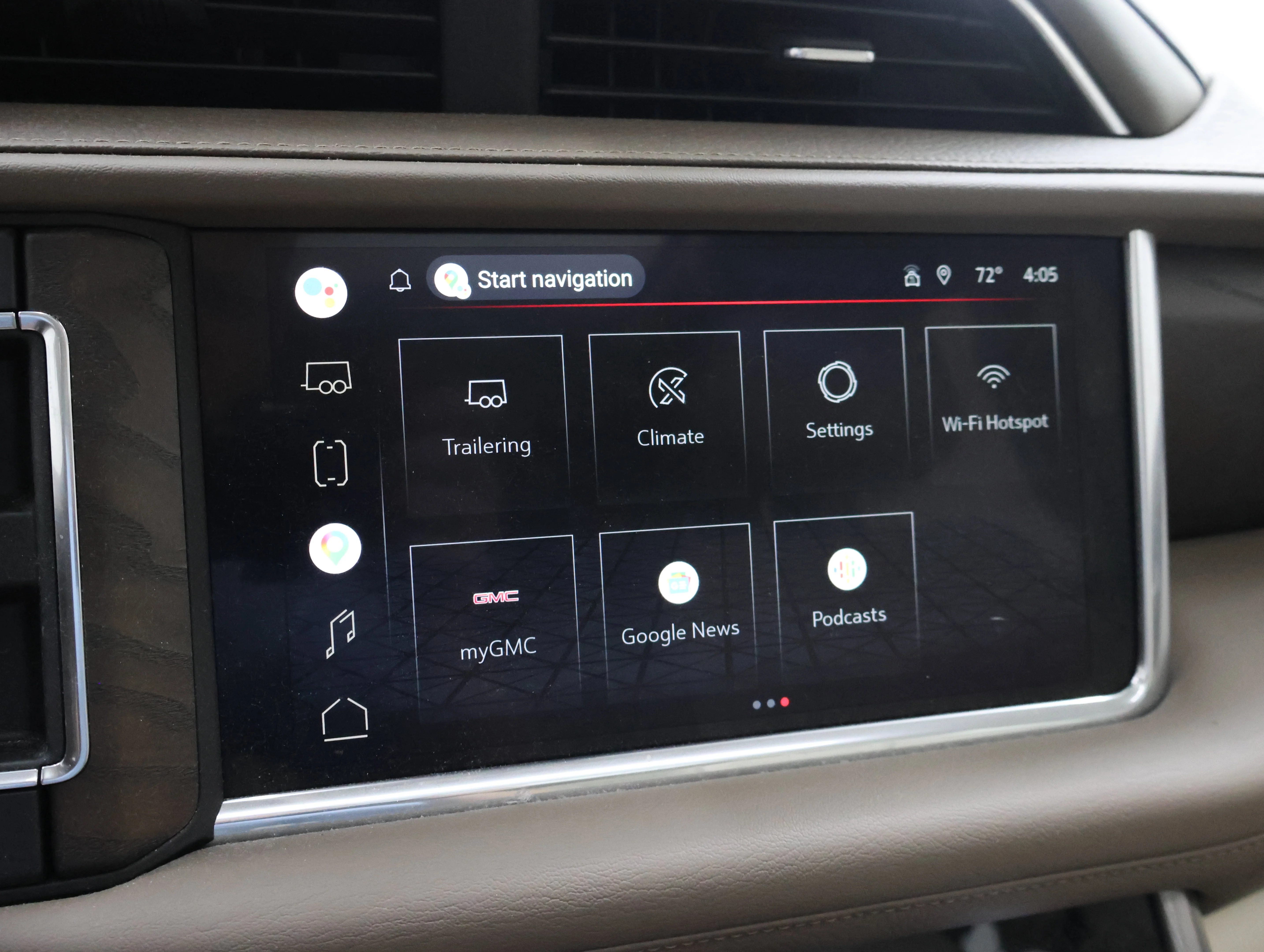 Used 2022 Redwood Metallic GMC Denali image 56