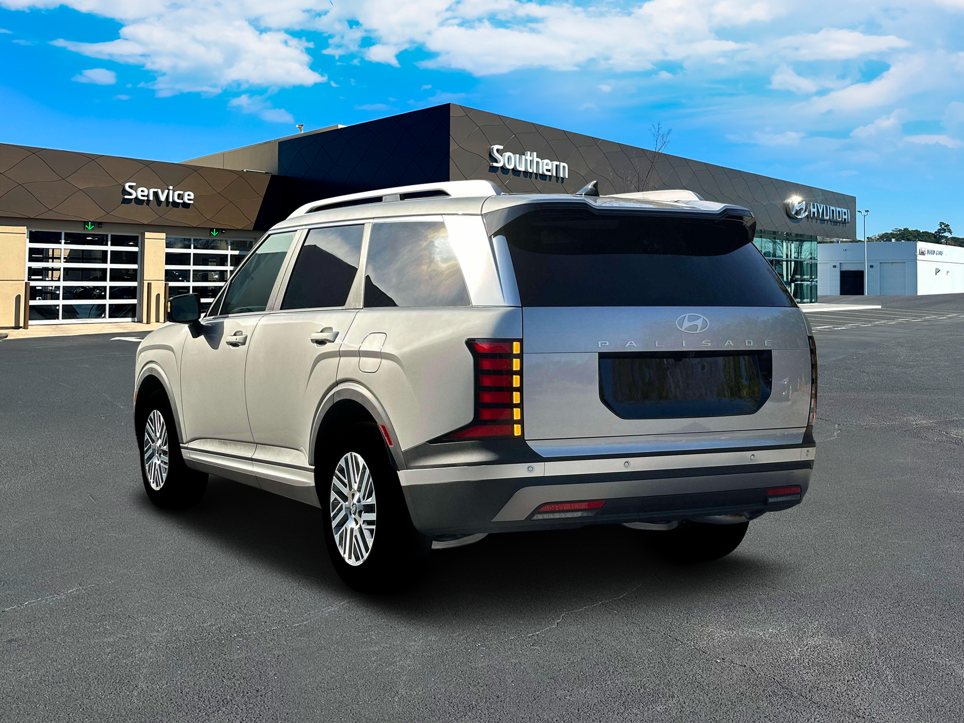 New 2026 Silver Hyundai SEL FWD image 5