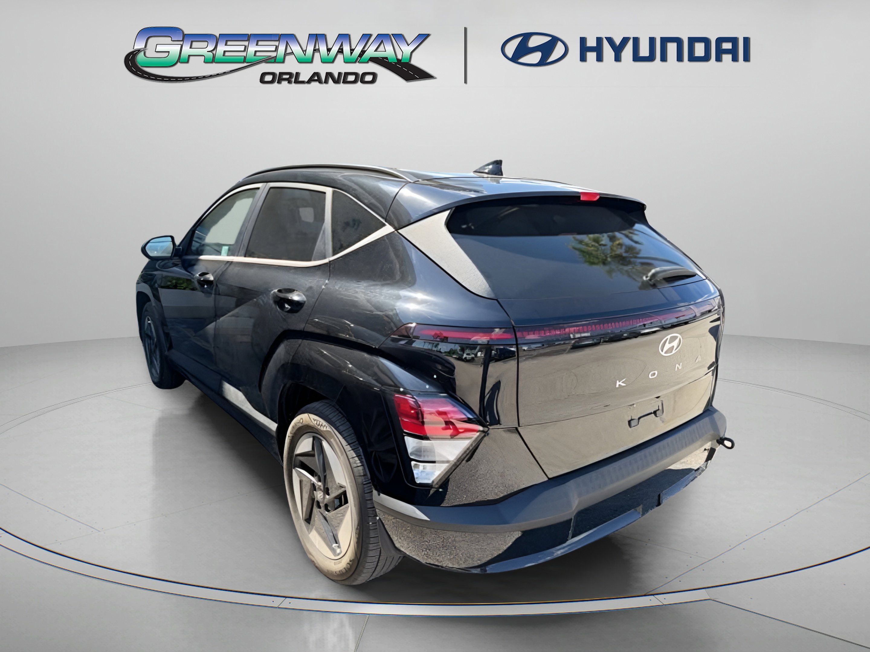 Used 2024 Abyss Black Pearl Hyundai SEL image 8