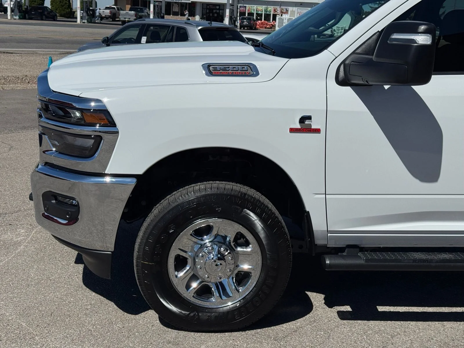 New 2027 Bright White Clearcoat RAM Tradesman image 13