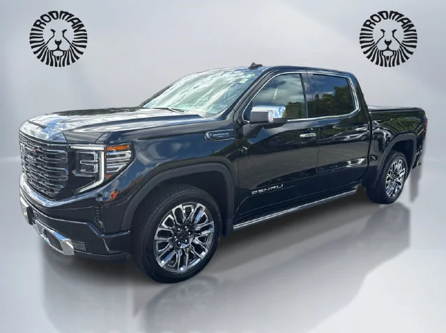 Used 2024 Onyx Black GMC Denali Ultimate image 1