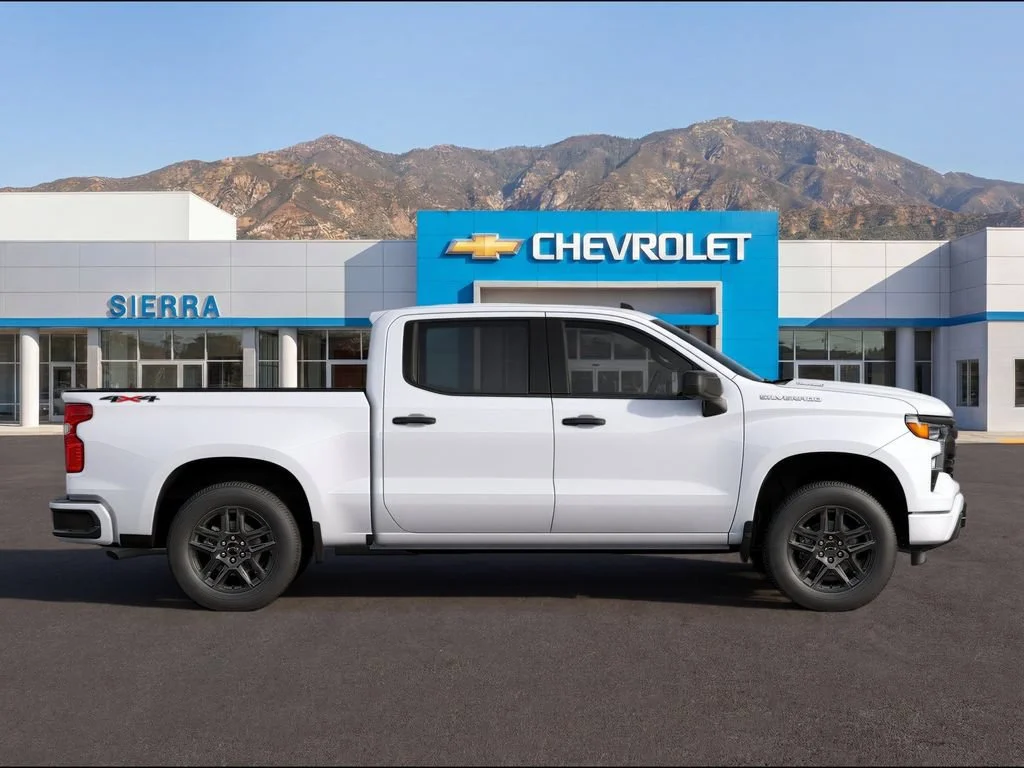 New 2026 Summit White Chevrolet Custom image 3