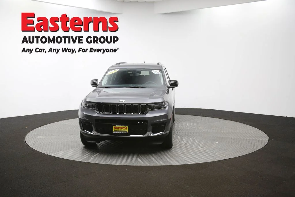Used 2023 Gray Jeep Laredo image 55