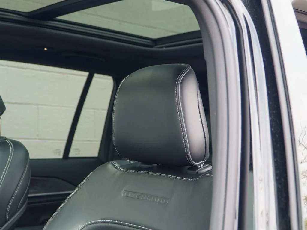 Used 2023 Black Jeep Overland image 19