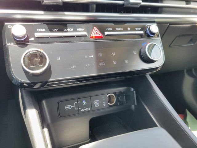 New 2026 Silver Hyundai SEL Premium FWD image 17