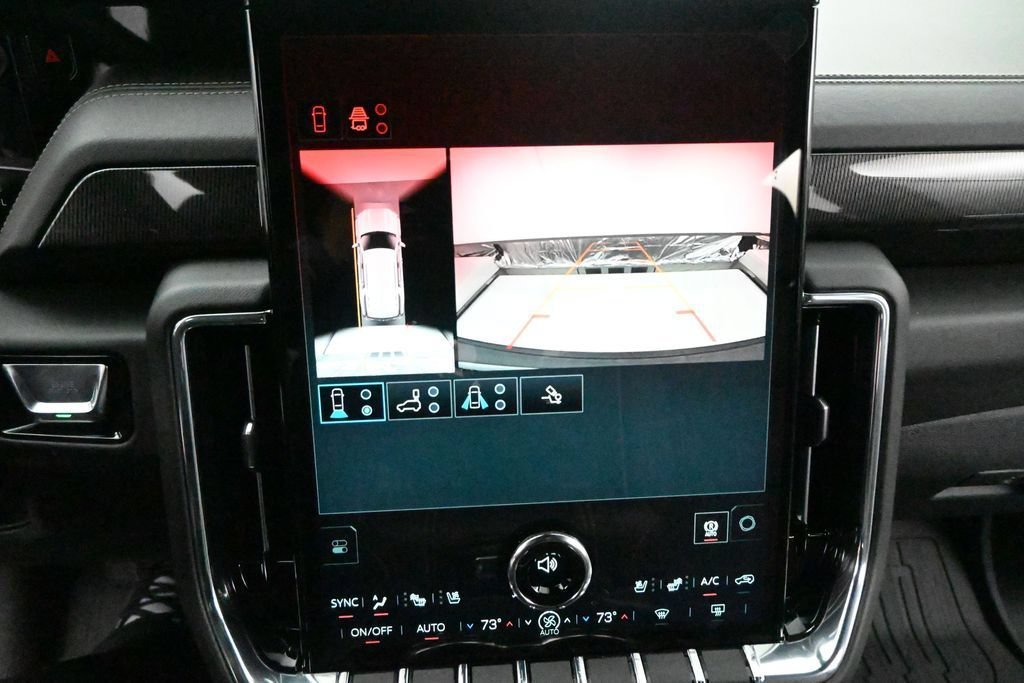 New 2026 Onyx Black GMC Elevation image 15
