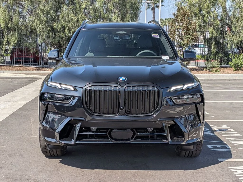 New 2026 Black BMW xDrive40i image 4