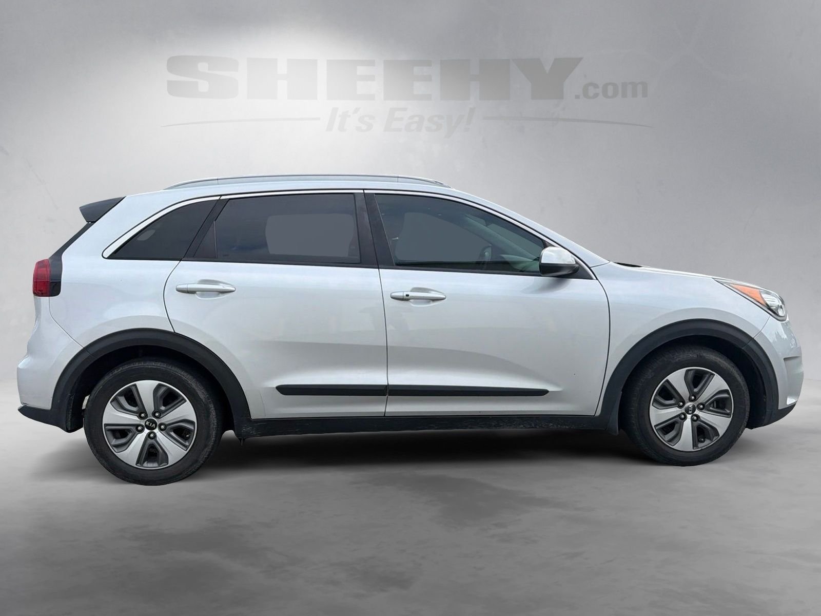 Used 2019 Gray Kia LX image 10