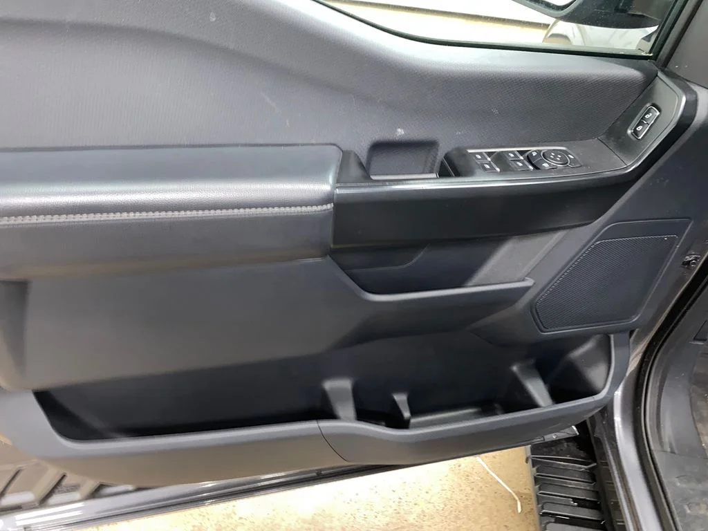 Used 2023 Gray Ford XL image 10