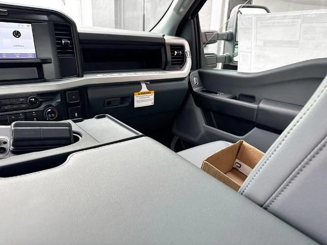 New 2026 Oxford White Ford F-250® XL image 50