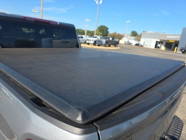 Used 2025 Gray Chevrolet Custom image 11