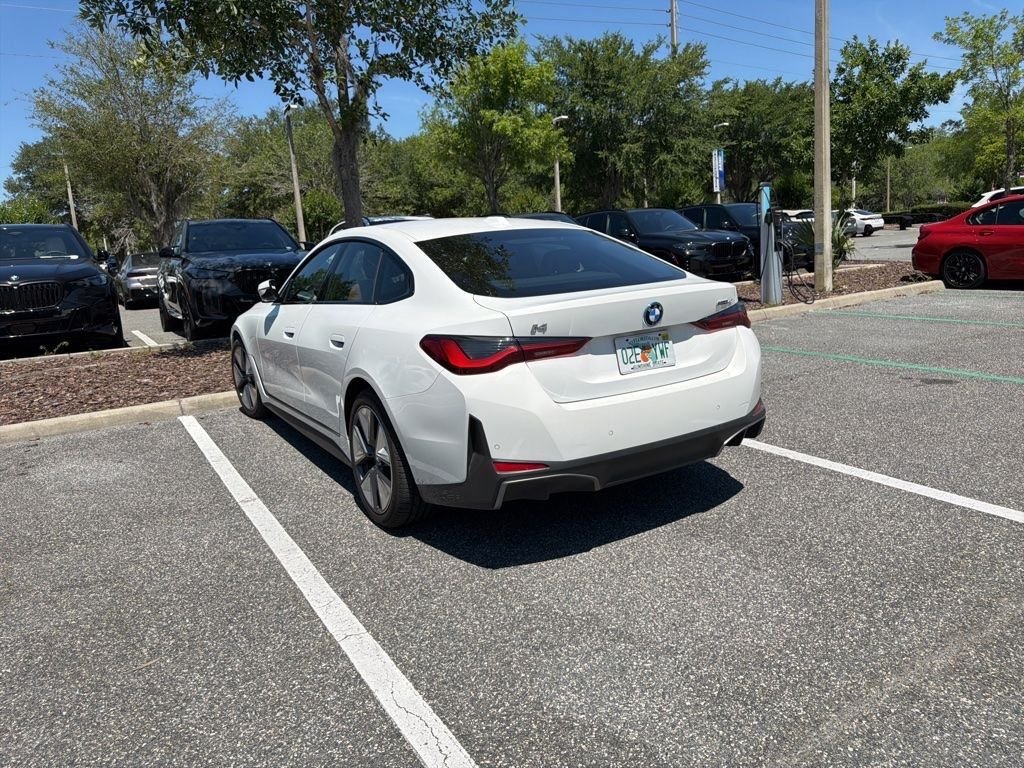 2023 BMW i4 eDrive40's photo