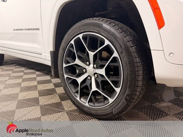 Certified 2024 Jeep Grand Cherokee Summit Reserve with VIN 1C4RJHEG3R8932247 for sale in Shakopee, Minnesota