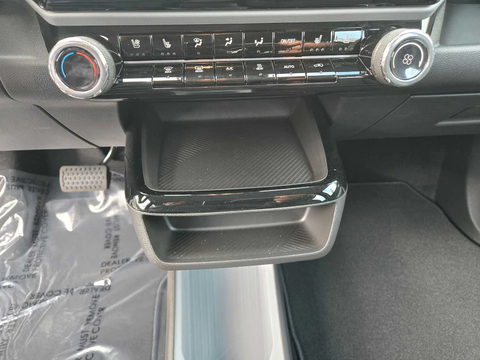 New 2027 Sterling Grey Metallic Chevrolet LT image 15