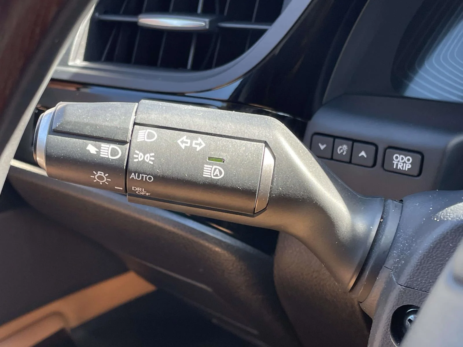 Used 2024 Sunlit Green Lexus Ultra Luxury image 12