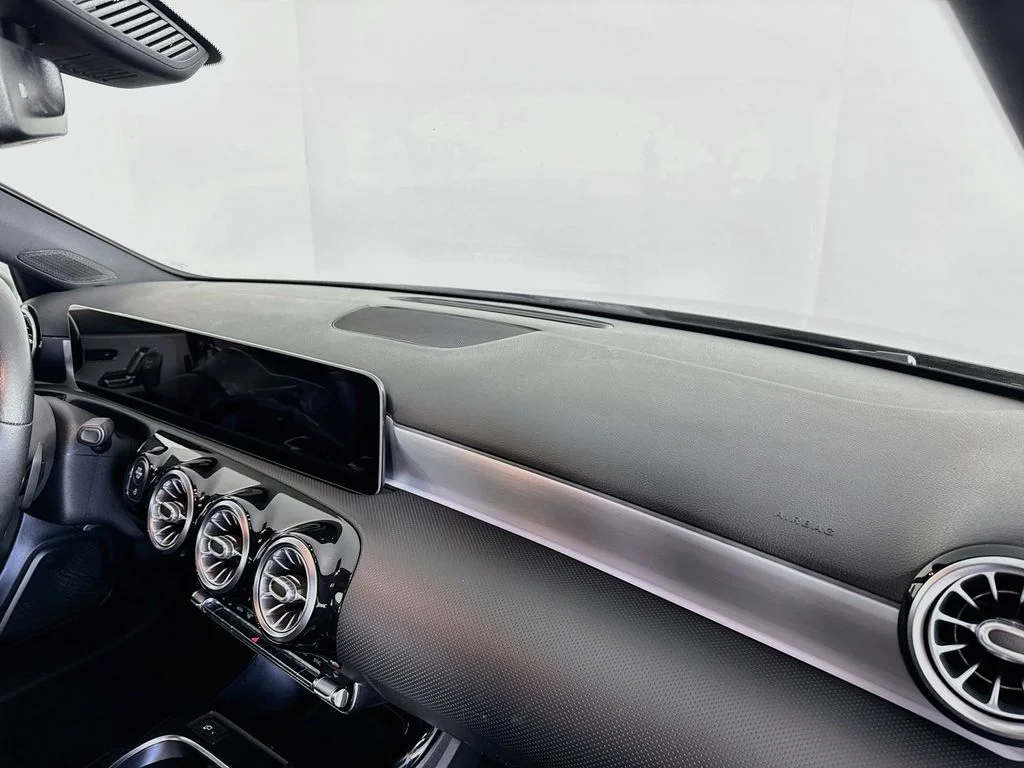 Used 2019  Mercedes-Benz A 220 image 30