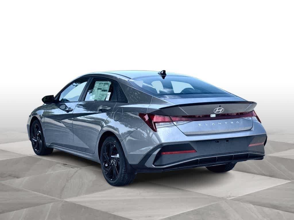 2026 Hyundai Elantra SEL Sport - Photo 6