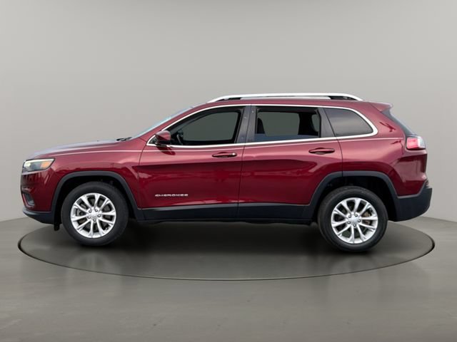 Used 2019  Jeep Latitude image 5