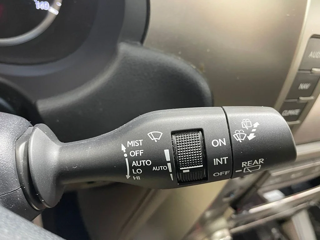 Used 2021  Lexus 460 Luxury image 28