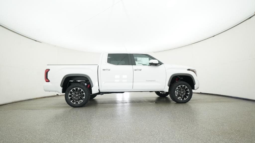 Certified Used 2025 ICE CAP Toyota  image 48