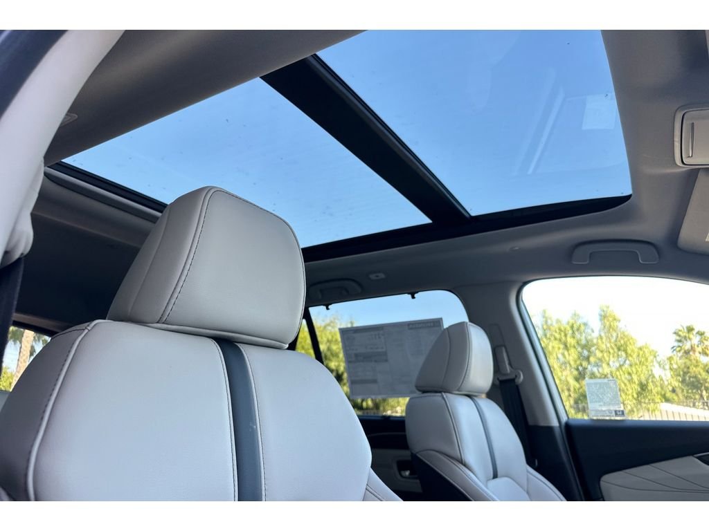 New 2026 Platinum White Pearl Honda Touring image 21