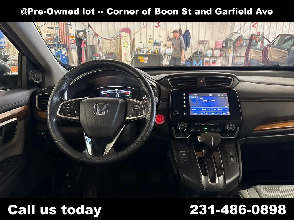 Used 2021  Honda EX image 16