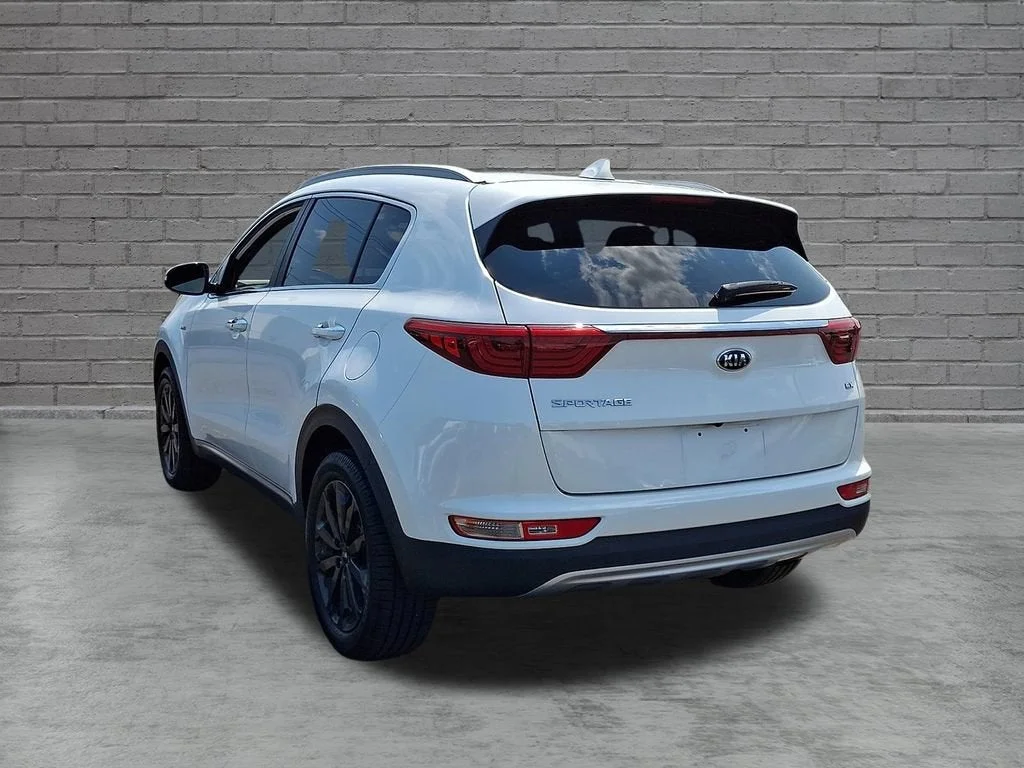 Used 2019 White Kia EX image 38