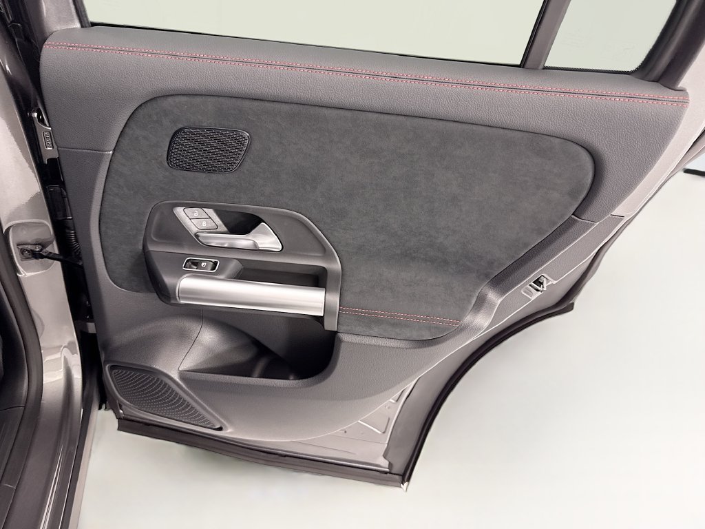 New 2026 Mountain Grey Metallic Mercedes-Benz GLA 250 image 26