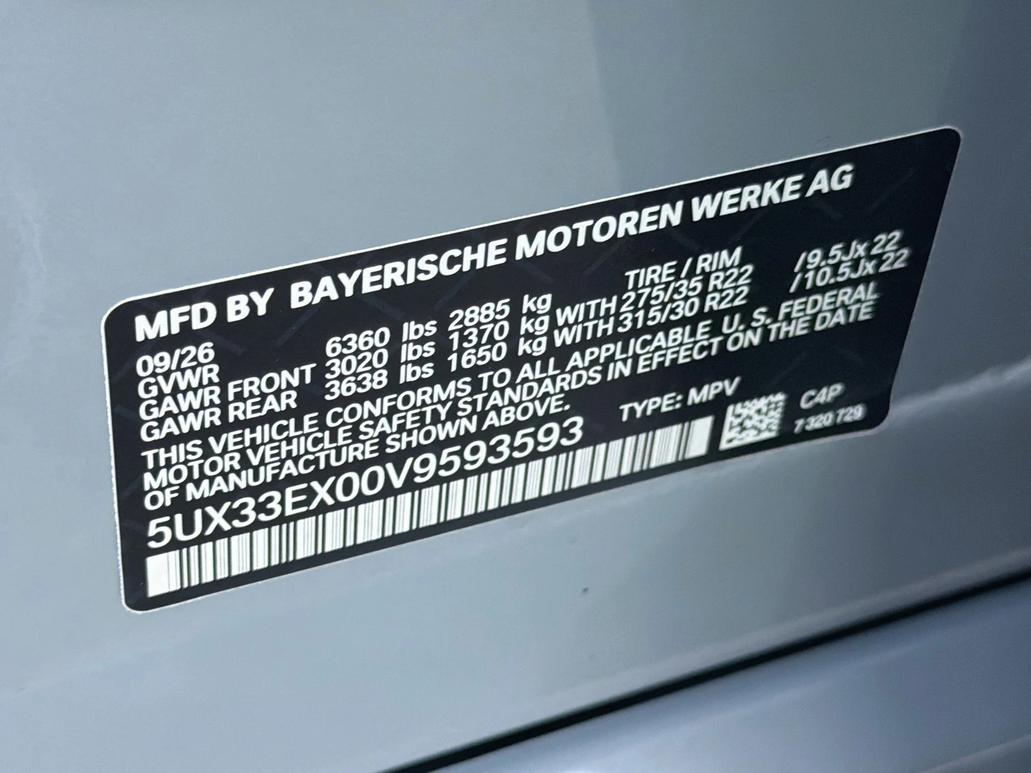 New 2027 Brooklyn Grey Metallic BMW xDrive40i image 42
