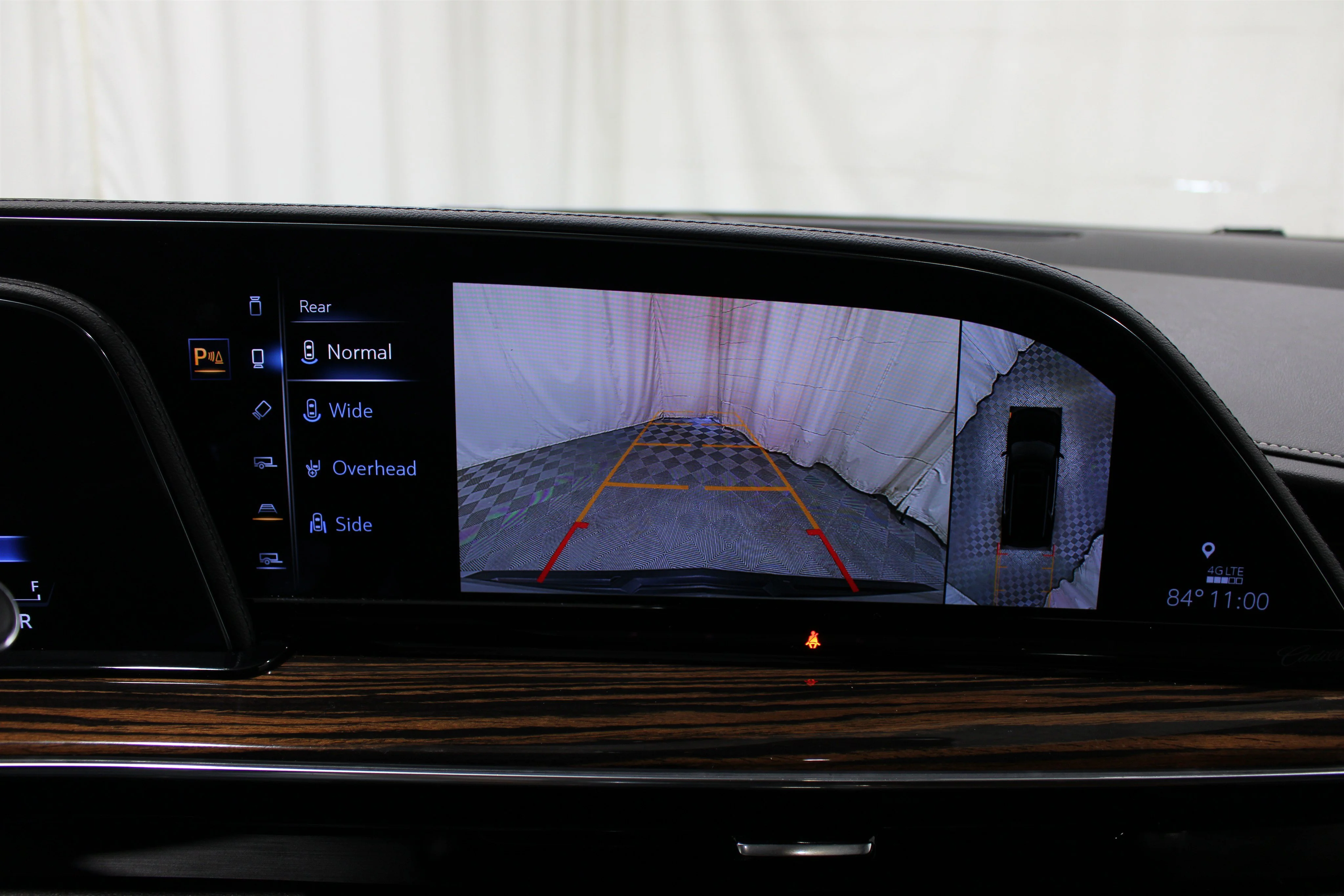2024 Cadillac Escalade Premium Luxury - Photo 16